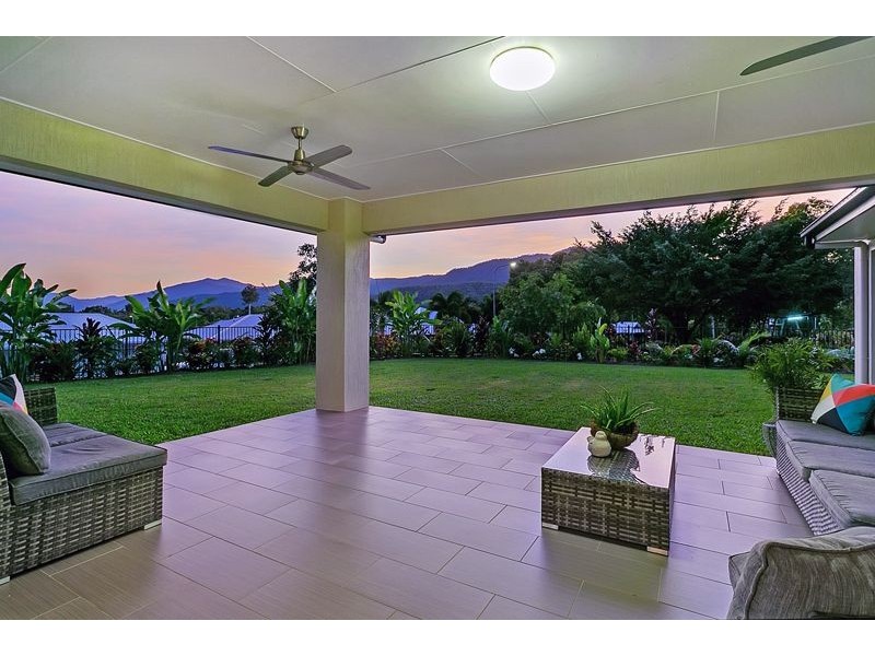 37 Propeller Court, Trinity Beach QLD 4879