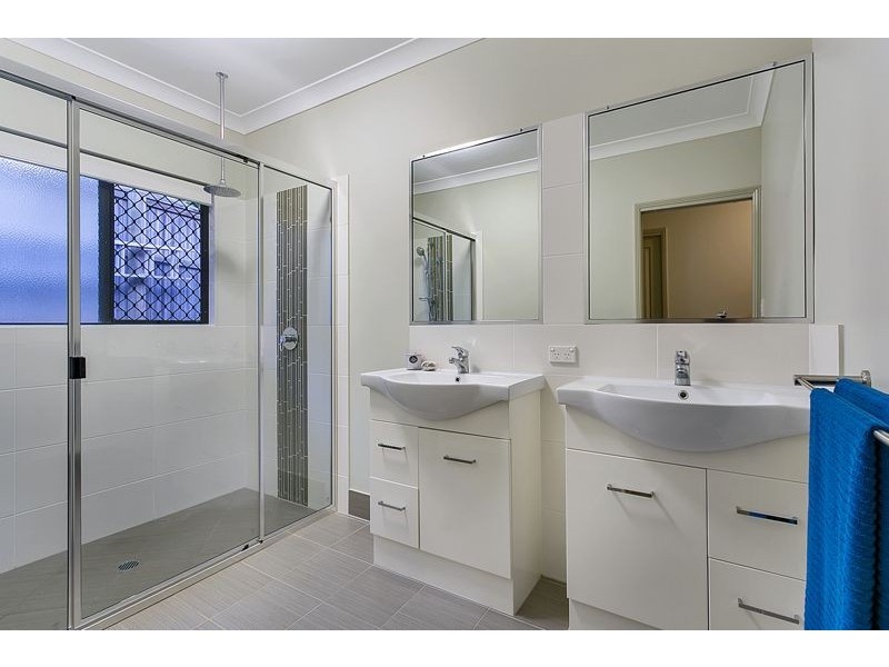 37 Propeller Court, Trinity Beach QLD 4879