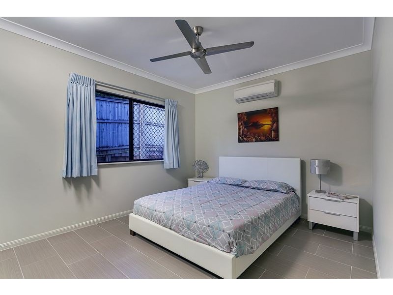 37 Propeller Court, Trinity Beach QLD 4879