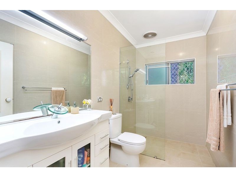 33 Trundle Terrace, Whitfield QLD 4870