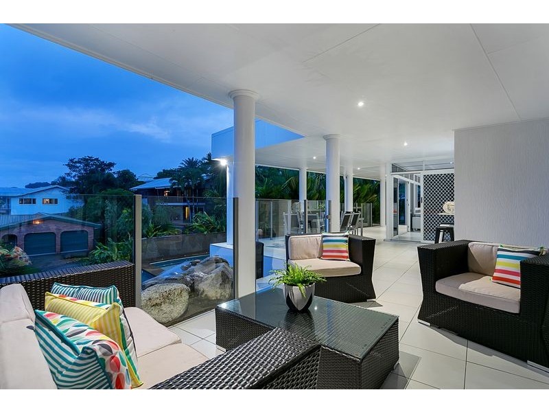 7-9 Kestrel Street, Bayview Heights QLD 4868