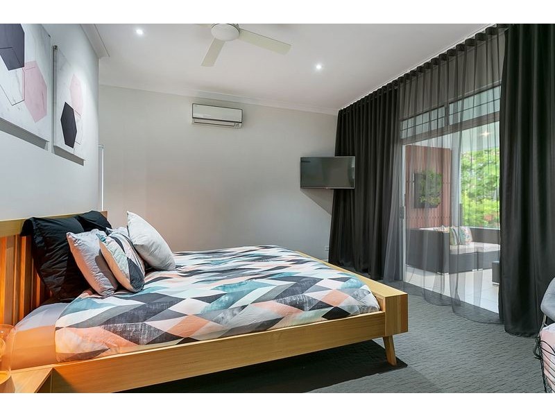 7-9 Kestrel Street, Bayview Heights QLD 4868