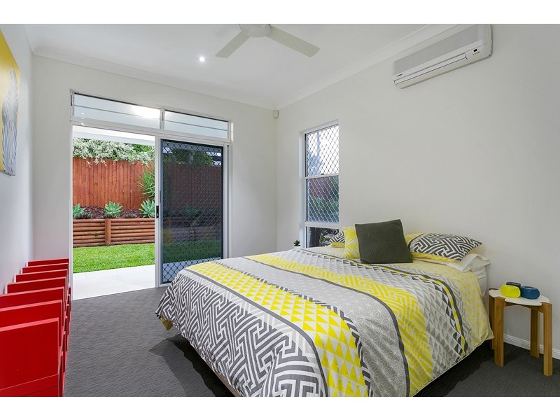 7-9 Kestrel Street, Bayview Heights QLD 4868