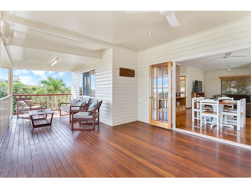 24 Toona Terrace, Redlynch QLD 4870