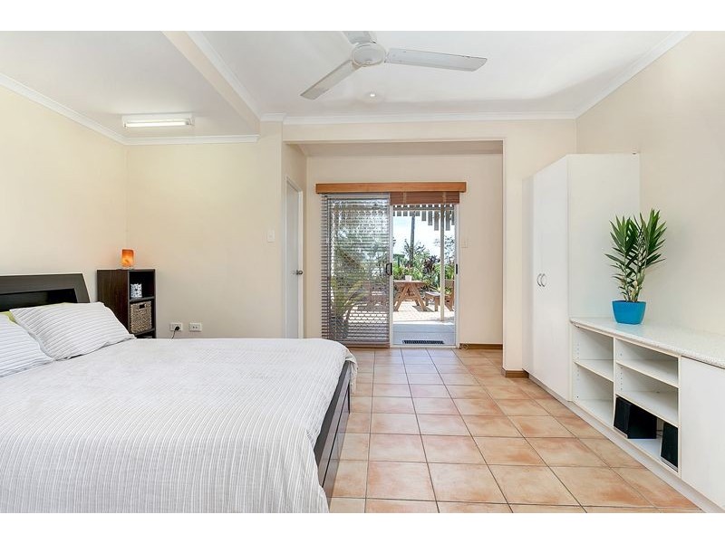 24 Toona Terrace, Redlynch QLD 4870