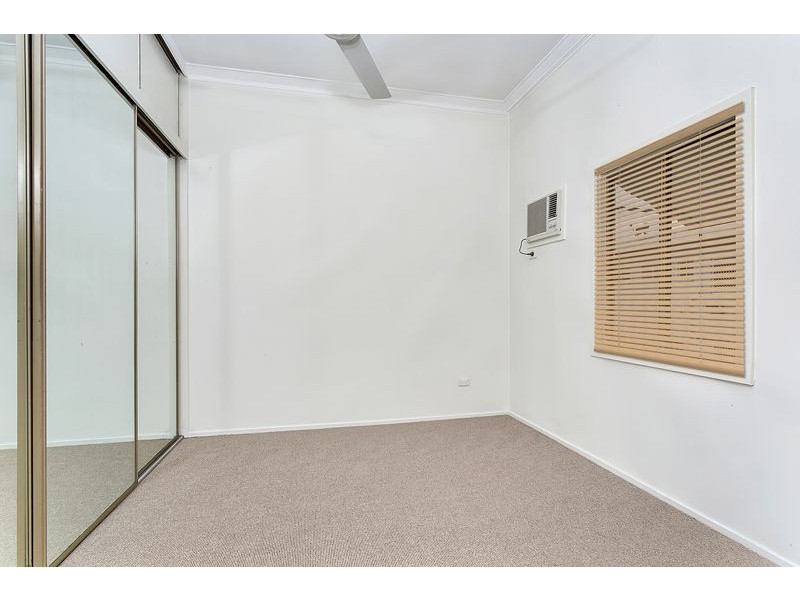 108 Callaghan Street, Mooroobool QLD 4870