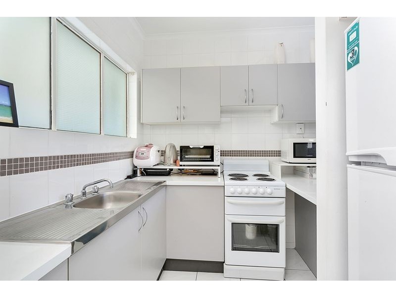 25/215 McLeod Street, Cairns North QLD 4870
