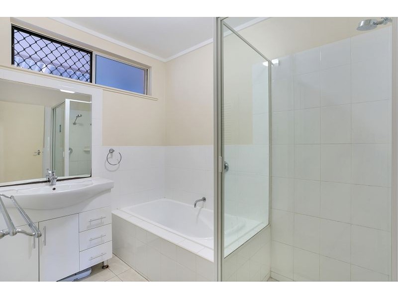 128 Jensen Street, Edge Hill QLD 4870