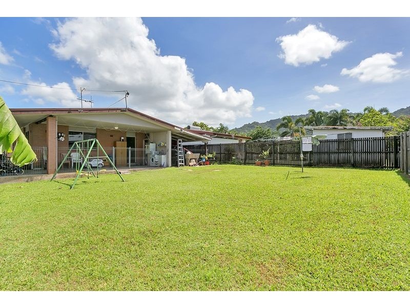 128 Jensen Street, Edge Hill QLD 4870