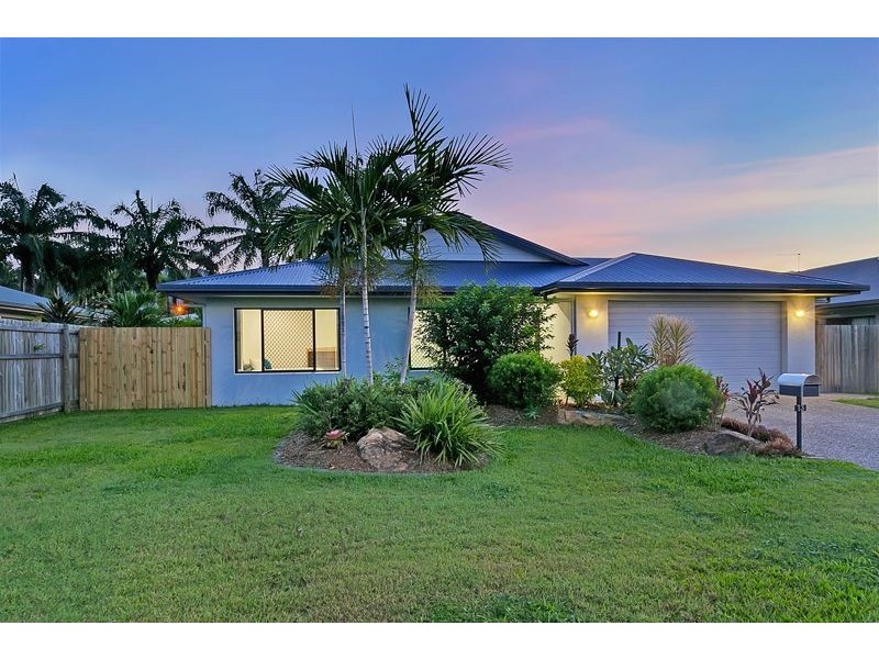 13 Como Close, Kewarra Beach QLD 4879