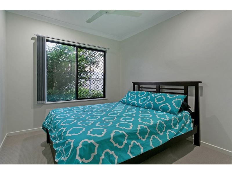 13 Como Close, Kewarra Beach QLD 4879