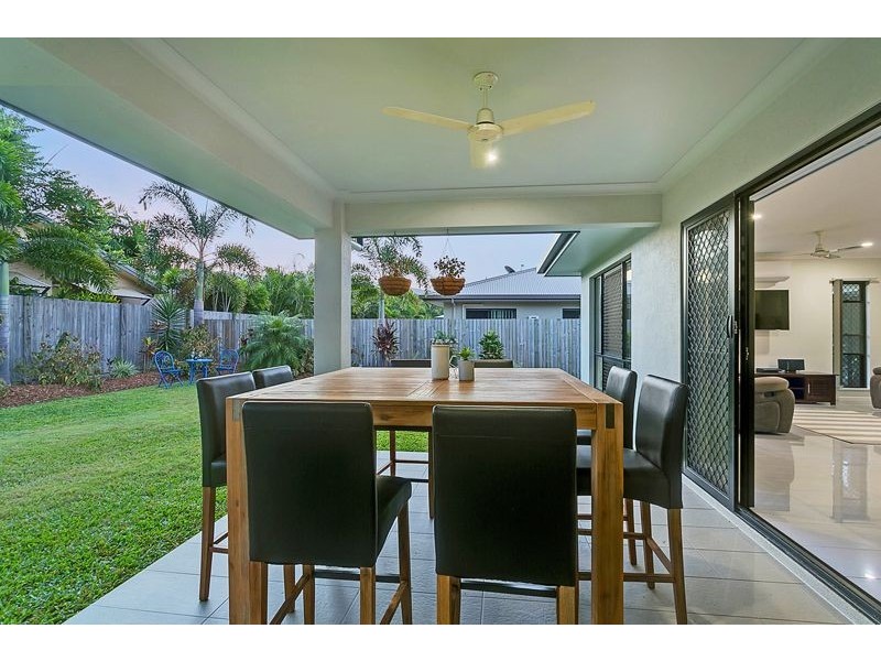 13 Como Close, Kewarra Beach QLD 4879