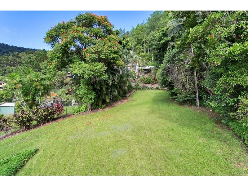 45 Sydney Street, Bayview Heights QLD 4868