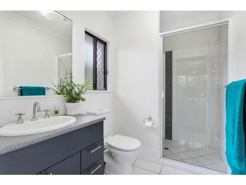 9 Seaways Street, Trinity Beach QLD 4879