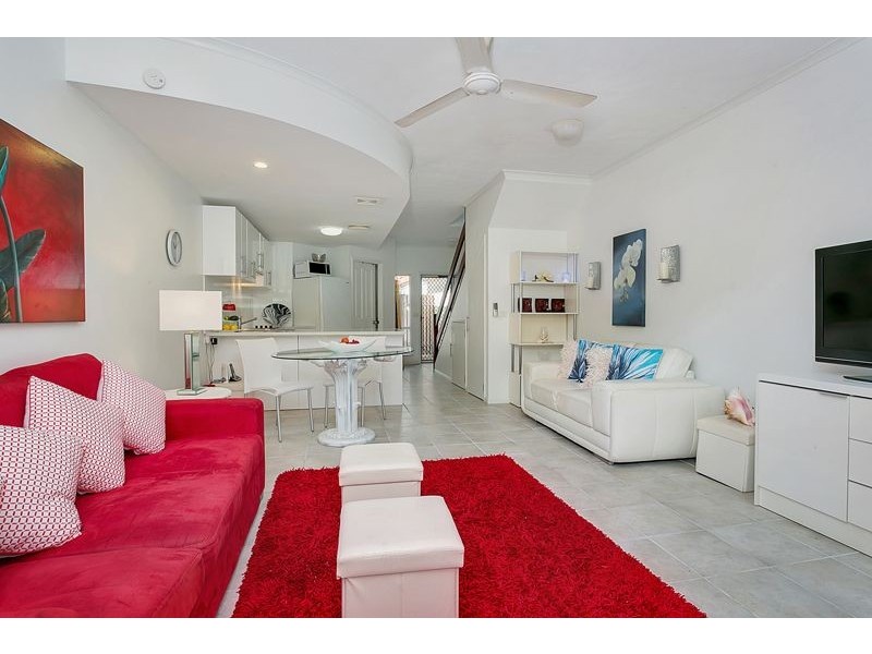 26/7A Grantala Street, Manoora QLD 4870