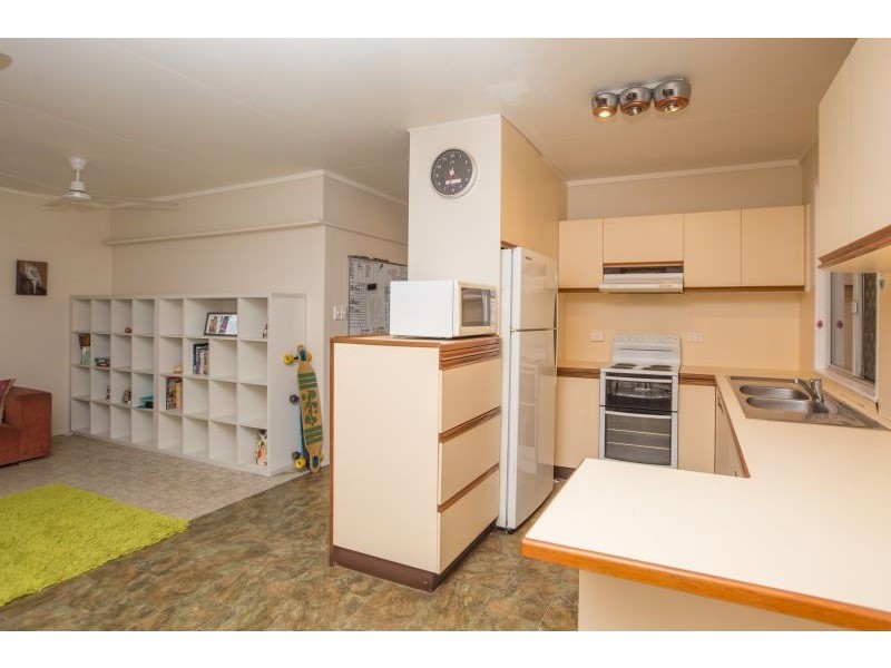 3 Compass Close, Edge Hill QLD 4870