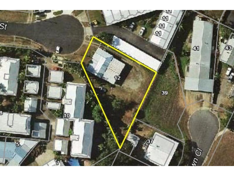 12 Brown Street, Woree QLD 4868