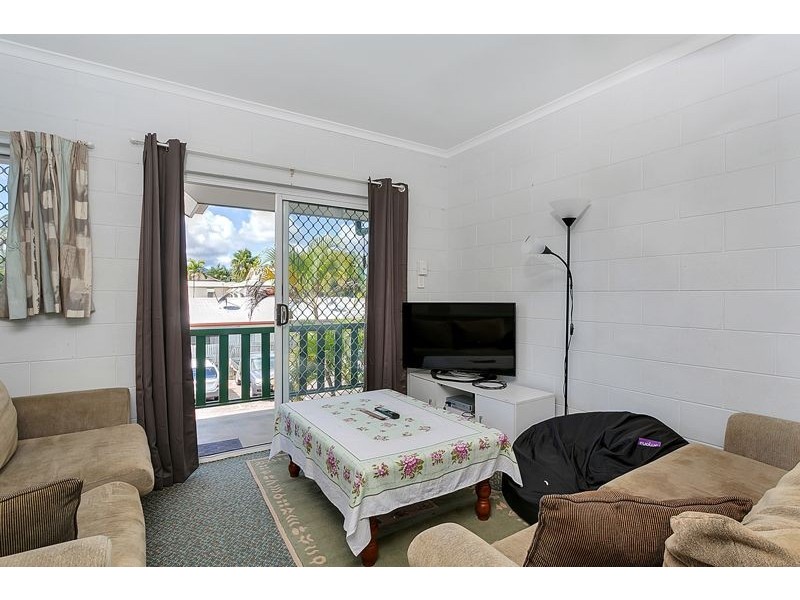 11/10 Springfield Crescent, Manoora QLD 4870