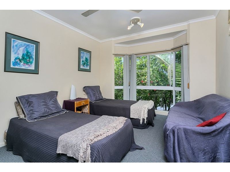 17/77-81 Pease Street, Manoora QLD 4870