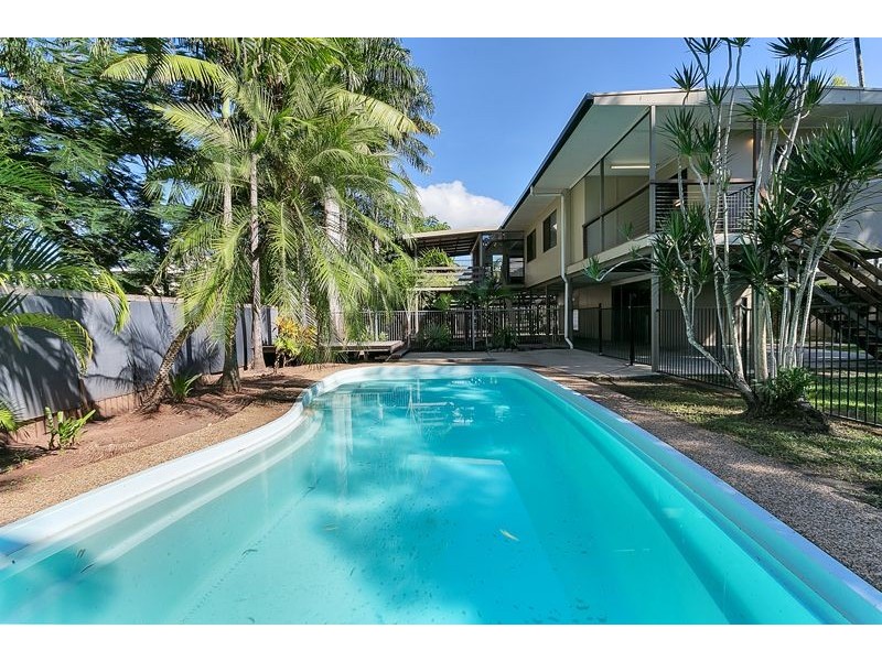 56 McCormack Street, Manunda QLD 4870