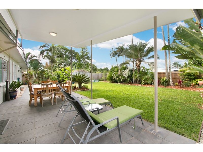 33 Agate Street, Bayview Heights QLD 4868