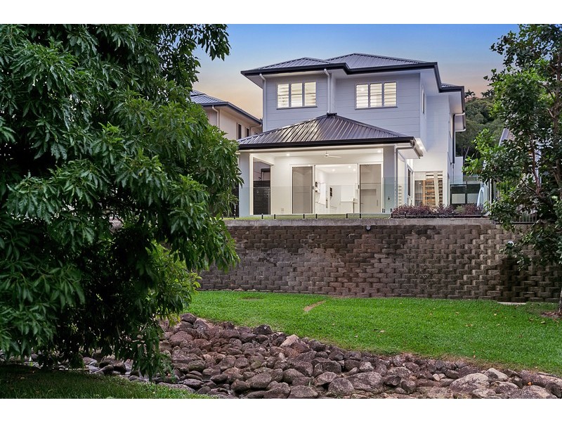 47 Freshwater Ave, Palm Cove QLD 4879