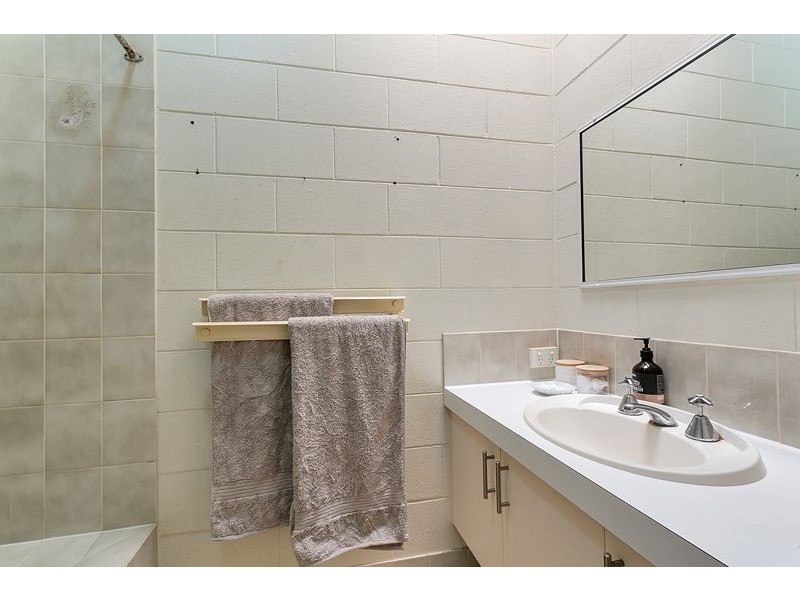 10 Adam Drive, Brinsmead QLD 4870
