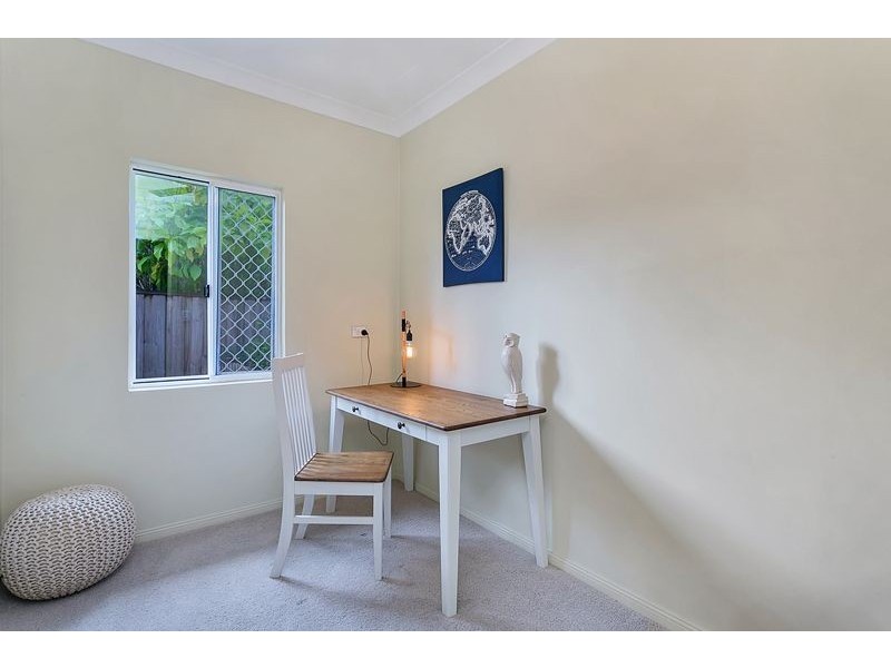 28 Satinash Close, Redlynch QLD 4870