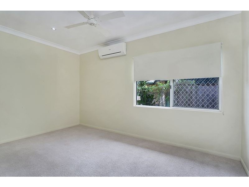 28 Satinash Close, Redlynch QLD 4870
