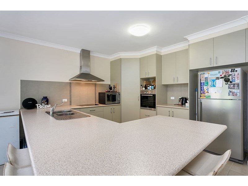 10 Hideaway Close, Palm Cove QLD 4879