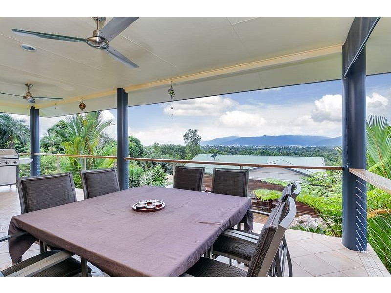 2 Julian Close, Mooroobool QLD 4870
