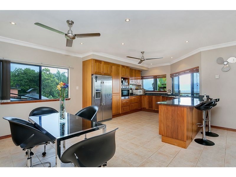 2 Julian Close, Mooroobool QLD 4870