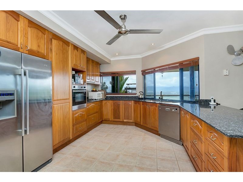 2 Julian Close, Mooroobool QLD 4870