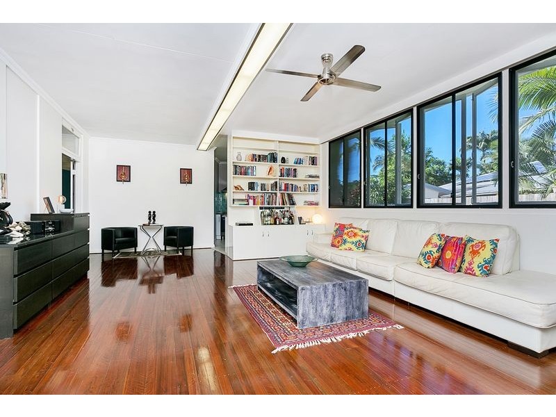 7 Fulton Close, Whitfield QLD 4870