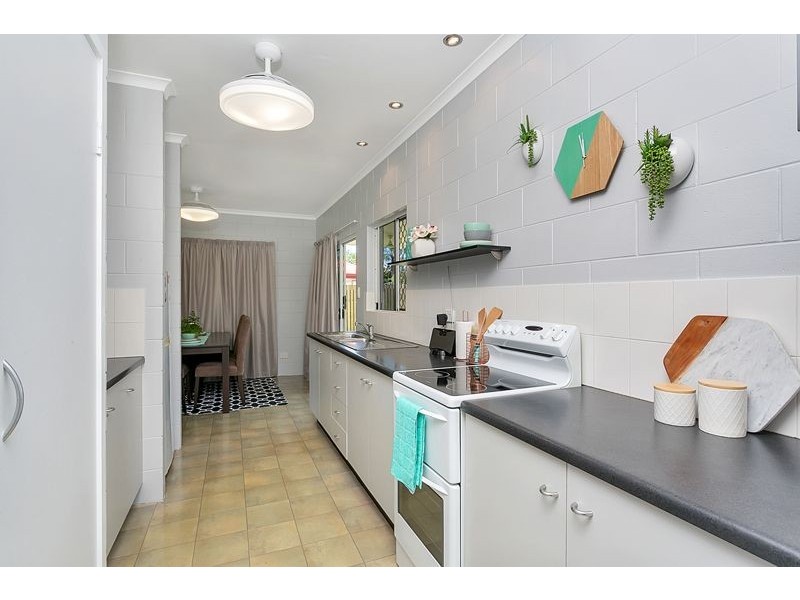 5 Venus Battery Close, Edmonton QLD 4869