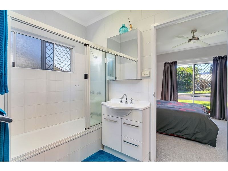 5 Venus Battery Close, Edmonton QLD 4869
