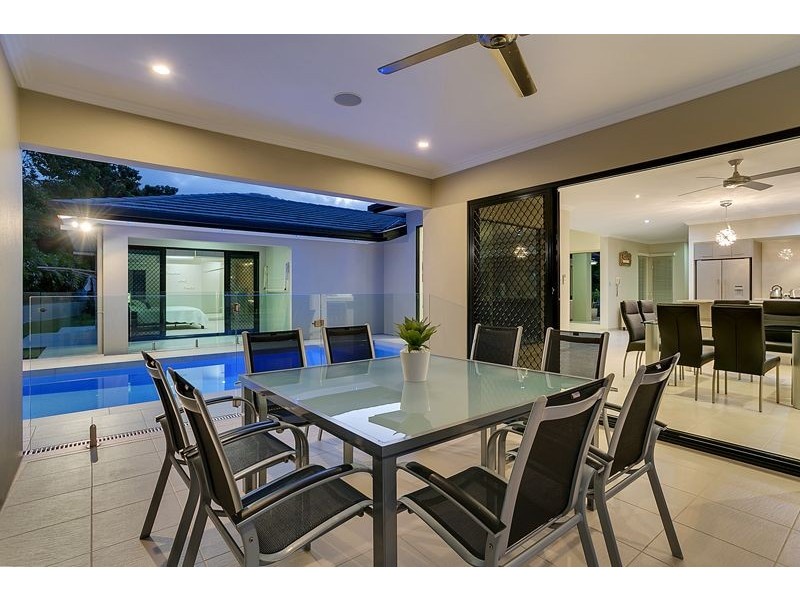 5 Green avenue, Kewarra Beach QLD 4879