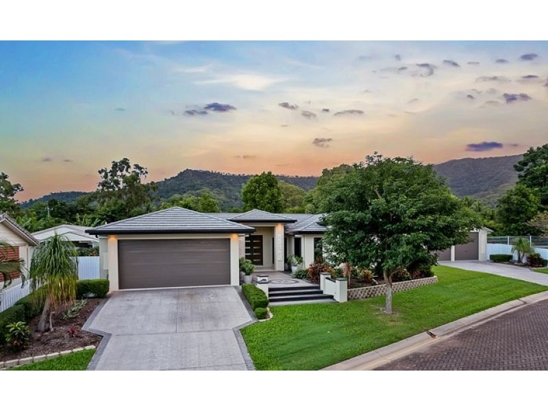 5 Green avenue, Kewarra Beach QLD 4879