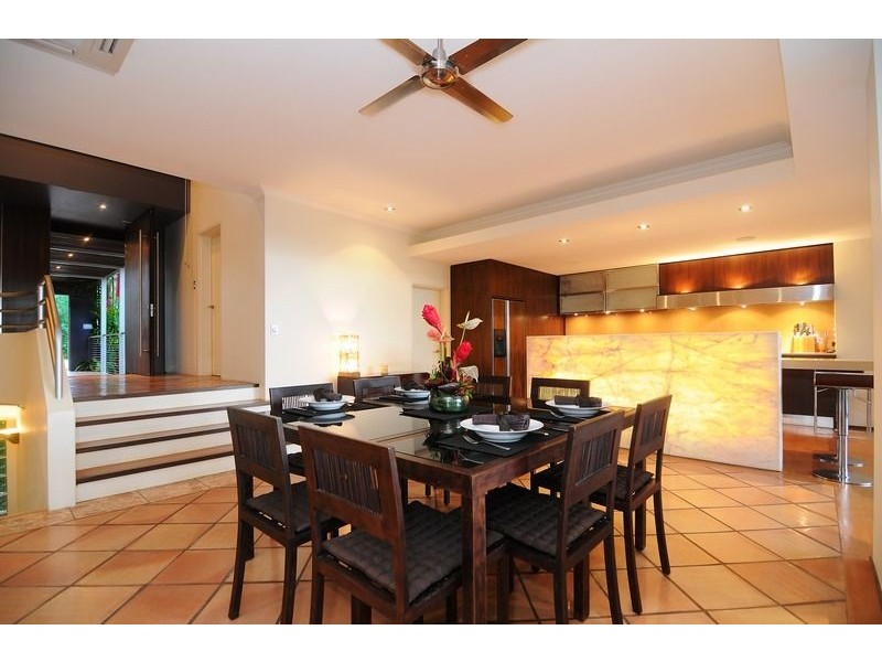 33 Megan Close, Freshwater QLD 4870