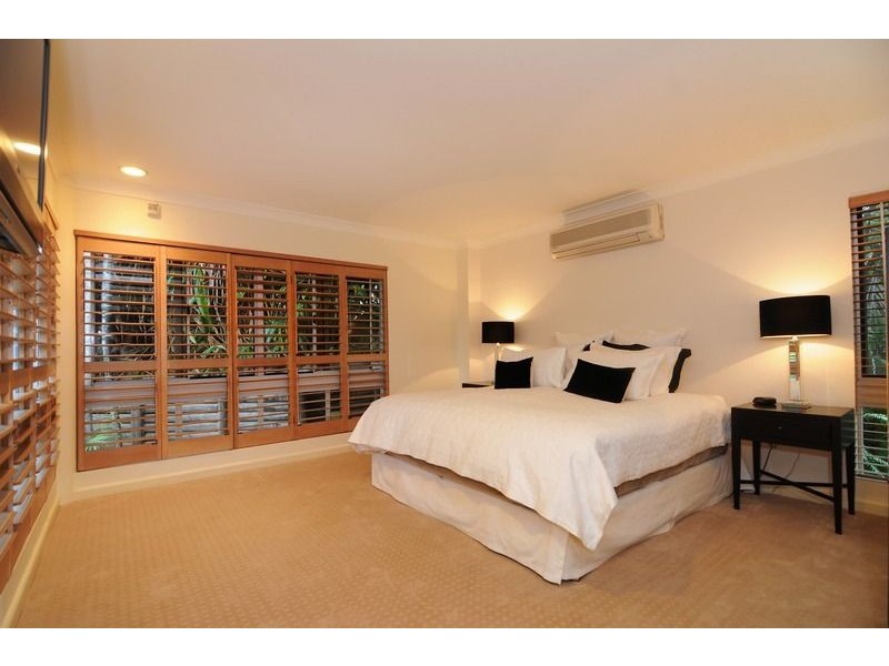 33 Megan Close, Freshwater QLD 4870