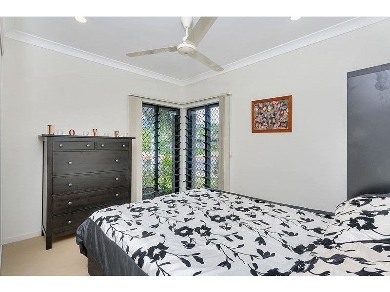 9 Moojeeba Way, Trinity Park QLD 4879