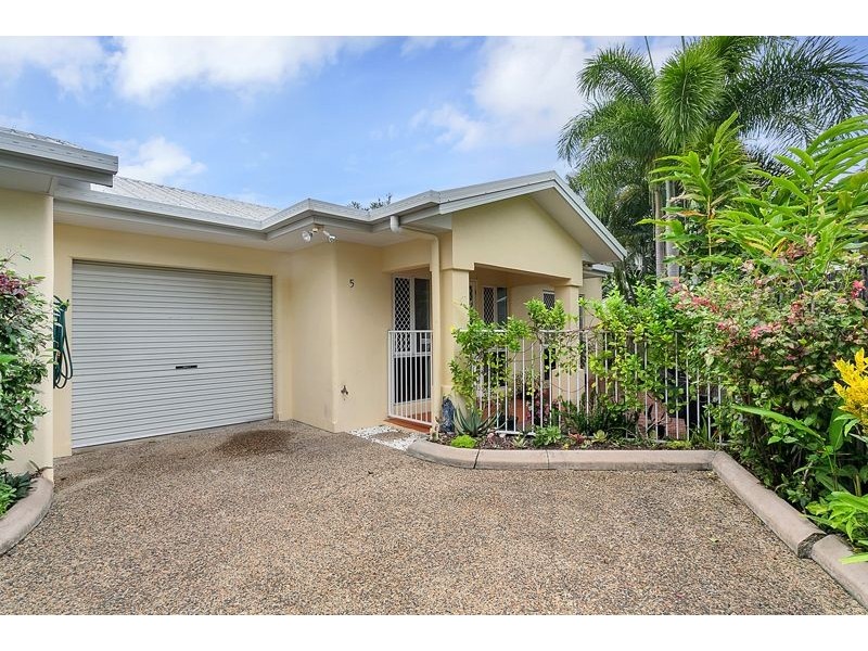 5/12 Ingham Court, Mooroobool QLD 4870