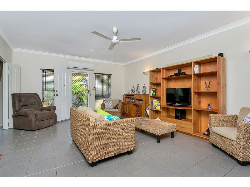 5/12 Ingham Court, Mooroobool QLD 4870