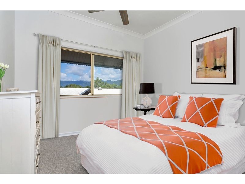 8/35 Greenslopes Street, Manunda QLD 4870