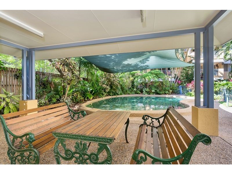 8/35 Greenslopes Street, Manunda QLD 4870