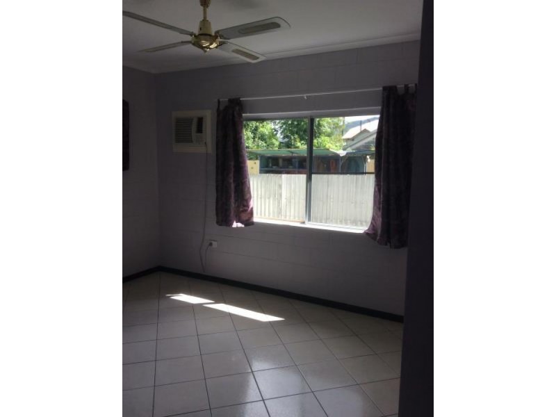 265 McLeod Street, Cairns North QLD 4870