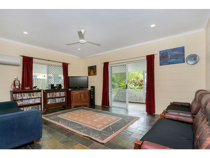 15 Caribbean Street, Holloways Beach QLD 4878