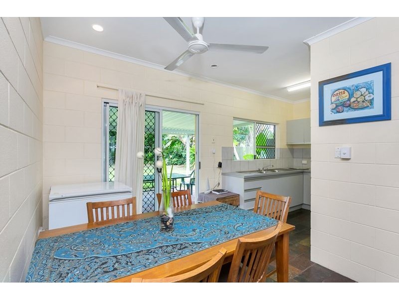 15 Caribbean Street, Holloways Beach QLD 4878
