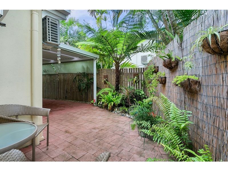 5/12 Ingham Court, Mooroobool QLD 4870