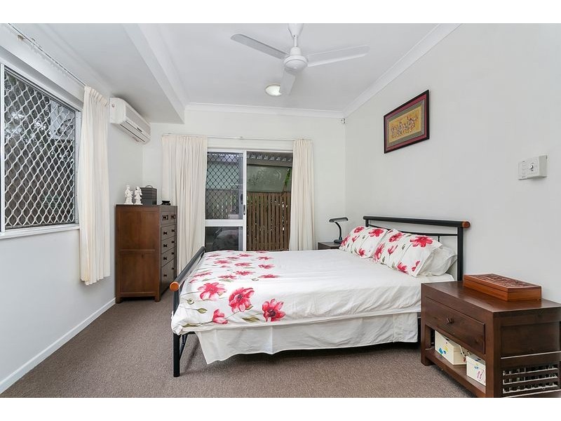 5/12 Ingham Court, Mooroobool QLD 4870